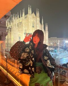 Lee Sung-kyoung Instagram - Moncler time!!!❤️