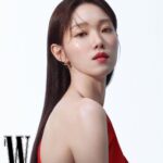 Lee Sung-kyoung Instagram - Hi! Shiseido💋❤️ #Shiseido #시세이도