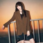 Lee Sung-kyoung Instagram – 더엣지의 가을✨
