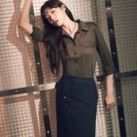 Lee Sung-kyoung Instagram – 더엣지의 가을✨