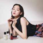 Lee Sung-kyoung Instagram - 🌺 #N1DECHANEL #REDCAMELLIA