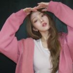 Lee Sung-kyoung Instagram – 💗
로꼬오빠랑 비밀작전으로
로꼬쮸에 살짝 숨어서
로꼬츄들 서프라이즈 성공!
러브는 사랑이에요 💗
반갑게 맞아주셔서 감사합니다 😛