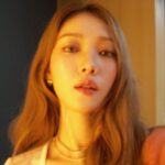 Lee Sung-kyoung Instagram – 💗
로꼬오빠랑 비밀작전으로
로꼬쮸에 살짝 숨어서
로꼬츄들 서프라이즈 성공!
러브는 사랑이에요 💗
반갑게 맞아주셔서 감사합니다 😛