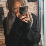 Lee Sung-kyoung Instagram – 💜
맨날 콩알같게아니면 콩받게찍기 도전하는 ㅇ ㅕ니랑
우리 보라보라보러💜