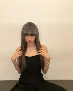 Lee Sung-kyoung Instagram - 💎