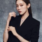 Lee Sung-kyoung Instagram - 💎🖤🖤🖤🖤🖤 #DAMIANI #AD