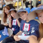Lee Yeong-jin Instagram - 품절대란으로 아쉬운대로 메시였지만, 먼저간 일행부터 인터뷰까지 해내고 온 마지막 일행까지. 한 명도 빠짐없이 웃으며 폭염과 싸운 전우들. 💙