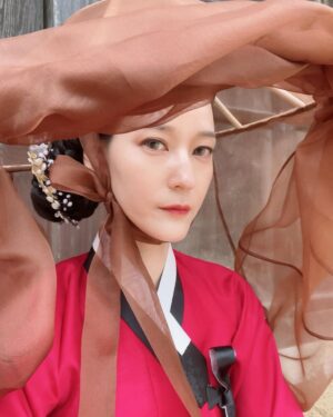 Lee Yeong-jin Instagram - 🙌🏻
#열녀박씨계약결혼뎐