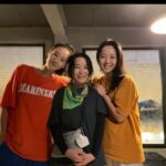Lee Yeong-jin Instagram - 10장에 다 담을 수 없는 많은 추억들을 뒤로하고 2024년을 맞이합니다.🌟 여지없이 지난 해보다 더 힘든 한 해가 될 지도 모르겠습니다. 삶이란 늘.. 그렇잖아요. 그 속에서 좋은 사람들과 더 좋은 시간들 속에서 아낌없이 많이 웃으려 합니다. 🤭🤗 모두가 잘 버티며 건승하는 2024년이 되길 소망합니다. 전 제 나름대로 제가 닿아 있는 인연에 최선을 다하며 소중하게 아끼고 사랑할께요.🩵 새해 복 많이 받으세요. 🙇🏻‍♀️