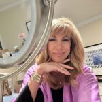 Leeza Gibbons Instagram - Im not certain, but I'm pretty sure squinting when looking in the mirror improves the outcome! Whatever works, right? #shiftthefocus #mirrormirror