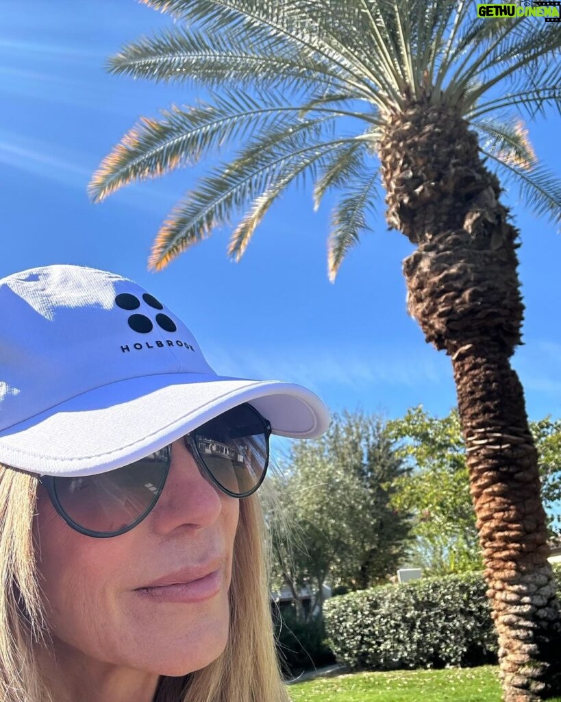 Leeza Gibbons Instagram - Walking in nature: Boosts your immune system, reduces inflammation, and can lower your cholesterol and blood pressure. So much good stuff, I may live forever!! #desert #naturewalks #californiawinter