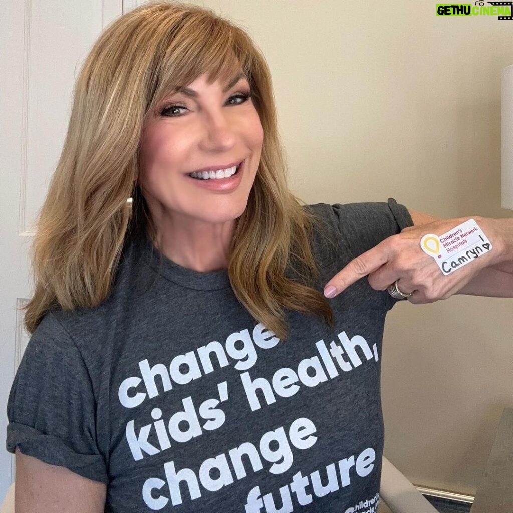 Leeza Gibbons Instagram - Ever since my friend @marieosmond told me about @CMNHospitals, (which she founded in 1983) I have been amazed by their life-saving work; treating over 12 million kids (like Camryn, who I'm honoring with my sticker) . 40 years of changing the future! Join me in saying Congratulations on this outstanding anniversary #ChildrensMiracleNetwork! #changekidshealth