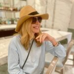 Leeza Gibbons Instagram - Oh, that's right...it's the weekend. 👏 Sending you all positive vibes for a memorable way to celebrate your mom, your chosen mom and mostly YOU! #readyforit