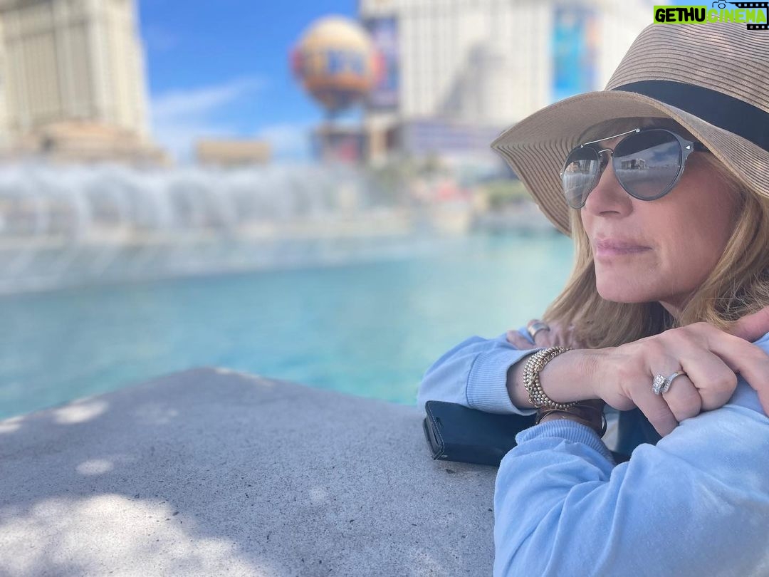 Leeza Gibbons Instagram - Watching Water dancing to music really stirs my emotions every time. There's a reason it's one of the most touristy things you can do in Vegas. #aquaticsymphony #touristspots #loveiteverytime Bellagio Hotel Las Vegas