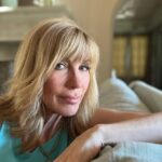 Leeza Gibbons Instagram - There's a lot to think about, worry about , and be sad about in our world. So much hurting. It's hard to make sense of it. What do you do to keep moving forward with hope? How do you stay focused on what you can change? We all need remember the invisible thread that represents the knowledge that we are all connected. #dowhatyoucan