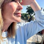 Leeza Gibbons Instagram - One of my favorite philosophers, Charlie Brown, said "Keep looking up, that's the secret of life" #lookup #wisdom #CharlieBrown #sunglassesnexttime