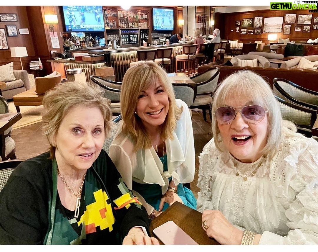 Leeza Gibbons Instagram - These two could teach a Master Class in being fearless & fabulous at any age! Thanks for the inspiration @nonicor and @judie929 #rolemodel #gracefulaging Hillcrest Country Club