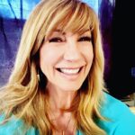Leeza Gibbons Instagram - They say: "Smiling has a calming effect on you. Endorphins are released when you smile, that brings your stress levels down and reduces negative feelings. You are also less likely to feel anxious." OK....I'm going for it! #sciencebehindsmiles #endorphins #reducestress #lessanxious #tryit