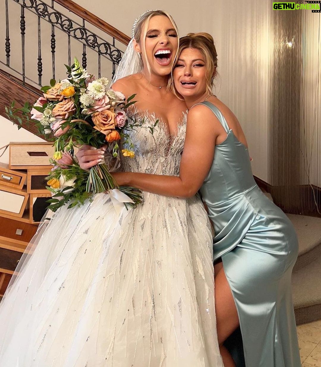 Lele Pons Instagram - Happy Birthday to my other half HANNAH ! My partner in crime bestie! Known you for 8 years but it feels like a lifetime ! Love you forever! Thank you for making everyones life so much happier and special! Can’t wait for more memories❤️🙏🏼🥹