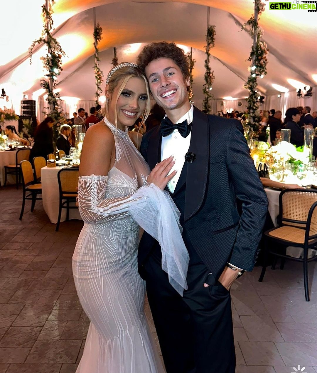 Lele Pons Instagram - Officially 8 Years of ZuriPons !! 🥹🙏🏼 (first pic vs. now )
