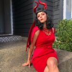 Lenka Instagram - Happy Halloween 👹