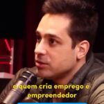 Leonardo Siqueira Instagram - Não é político que cria emprego…