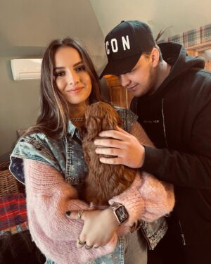 Leontine Borsato Instagram - 𝕎𝕖𝕝𝕜𝕠𝕞 𝕆𝔹𝕀 🤎