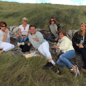 Leontine Borsato Instagram - Hiep hiep hoera, mijn beste vriend is vandaag jarig! Lieve @lecolook gefeliciteerd, ik hou van jou ❤️Al ruim 30 jaar reizen we samen door dit leven en daar ben ik enorm dankbaar voor. Je bent een prachtmens….