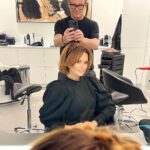 Leontine Borsato Instagram - Van de week weer een heerlijke knip & kleur touch up gedaan bij mijn lieve creatieve vriend @lecolook ❤️ En nee hij heeft mijn haar niet ingevlochten, dit is mijn nieuwste haarband in matching kleur van @infinitybraidsofficial 😘 #ad