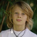 Leontine Borsato Instagram - Lieve Luca, van harte gefeliciteerd met je 22ste verjaardag mooie lieve schat! We zijn zó trots op jou en we kunnen niet wachten dat jij jouw mooie muziek en stem gaat delen met anderen. Wat heb jij een mooie ontwikkeling meegemaakt op persoonlijk én muzikaal vlak! Hou van jou ❤️ Amsterdam, Netherlands