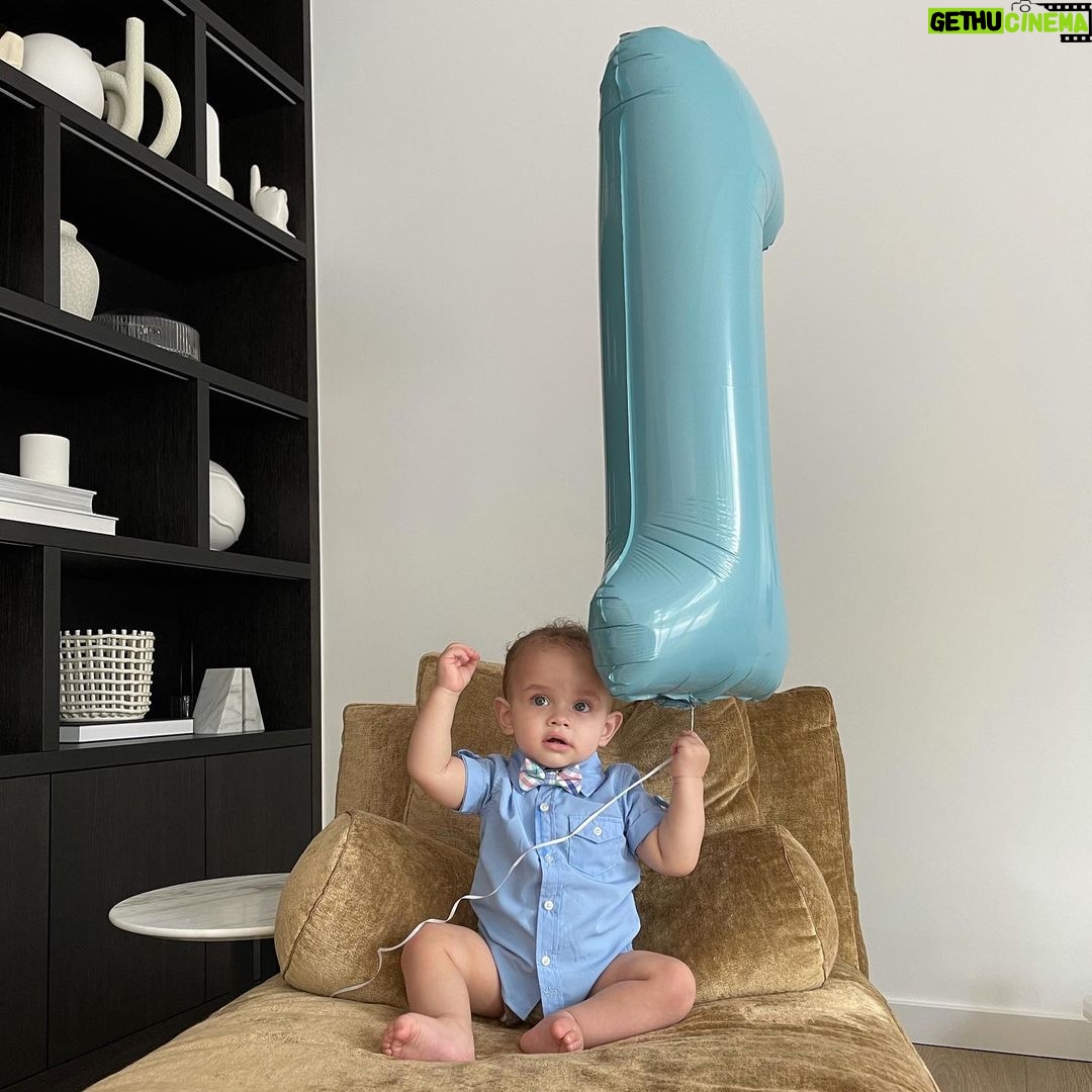 Leroy Sané Instagram - Happy birthday Milo. My little boy turned 1 yesterday. On to many more years together. Dad loves you! 😍🎈❤️