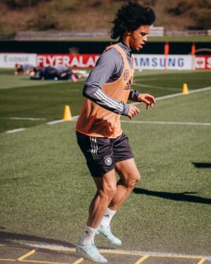 Leroy Sané Instagram - @euro2020 work mode is on! #inSané