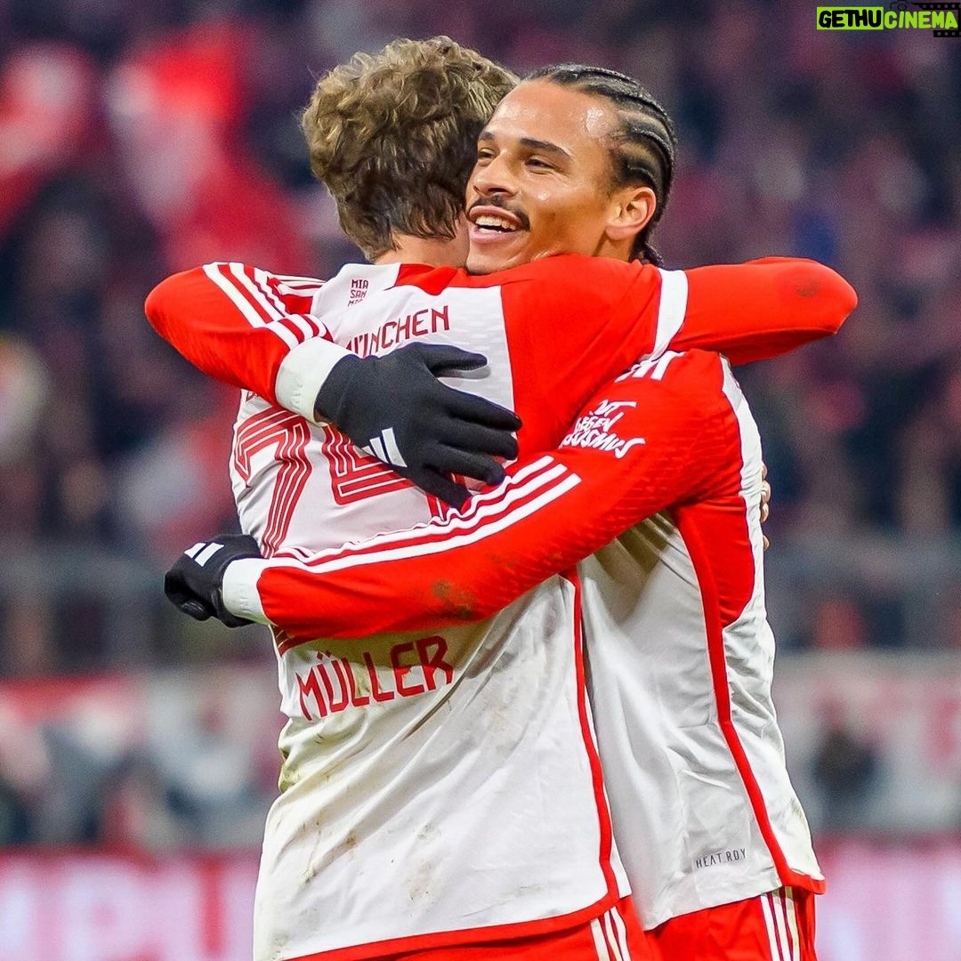 Leroy Sané Instagram - Strong performance from the whole team! #inSané