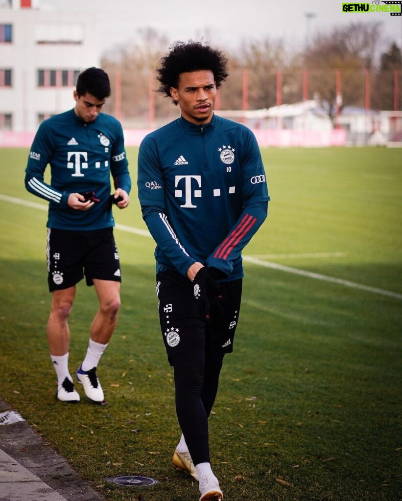 Leroy Sané Instagram - Last preps #inSané FC Bayern Trainingsgelände