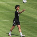 Leroy Sané Instagram - Keepin' it up #inSané München Säbener Straße