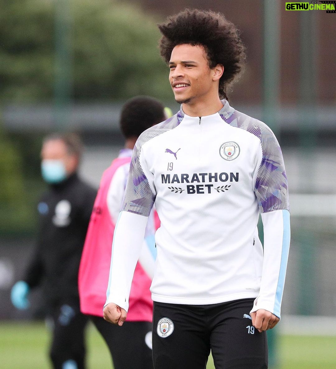 Leroy Sané Instagram - All. Set. 🔜 @premierleague #Restart #LS19 #inSané