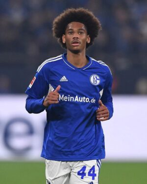 Leroy Sané Instagram - Congrats to your @bundesliga debut little bro 🙌🏾 @sidisane
