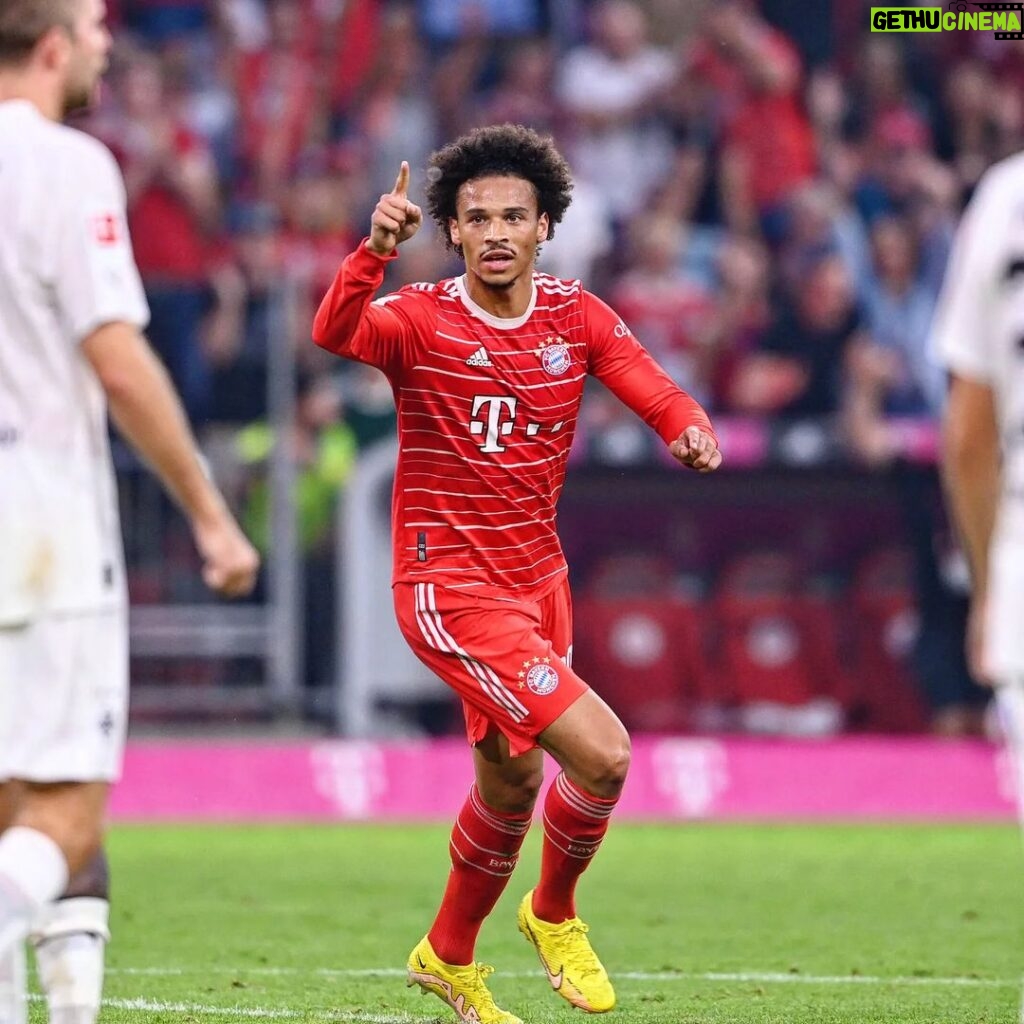 Leroy Sané Instagram - Team deserved more today. Awesome support from the fans! @fcbayern Allianz Arena