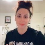 Lesli Margherita Instagram - Was going to make a new PSA for these trying times lol but this one really works for so many occasions. I’m sure you needed a reminder of this important information. 🤣🤣🤣