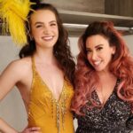 Lesli Margherita Instagram - *A few days ago I got to be a part of the fab One Night Only benefit concert in Palm Springs with too many legends to count but they had to have someone sing YMCA (w the best new arrangement by @thetoddschroeder ) and duh of course it was me. Duh. *forevs a Dunkin’ munchkin next to an Olivas (this time @isabellamolivas ) *know when to cash out when you still have money left🤣