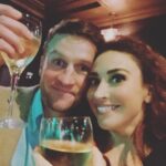 Lesli Margherita Instagram - DUMP! like the kids say. I’m dumping my trip to NY on Monday LA ~ NYC ~ LA in 48 hours YAAAAAS *starting with a Sunday nite bow with my Damn Yankees Boyz @jeffskowron and @jamesdolivas (ONE MORE WEEK TO SEE US) *trying to blow up a red eye pillow that night unsuccessfully *landed and then 2 hrs later recorded a secret project with the genius @marcyandzina (& my ♥️ Denis Jones who no likey the insta) *concerting the unreal genius of @amangreen (and the unreal genius of the show that ummm is coming soon…) * @ryannreds belting worth trip alone *and finally the celebration of the Lawd David Zippel where @santinofontana and I were told to “just go with it” and then in true fashion we did and it well… *bonus 💜 @claybourneelder