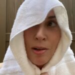 Lesli Margherita Instagram - Some advice for #dancersover400 or anyone who has a creaky body. It has changed the game for me. Thank u to @waldschmidt__ (another bionic winter soldier) for recommending it to meeee! Happy healthy 2023 my sequins! @hot8yoga Hot8Yoga