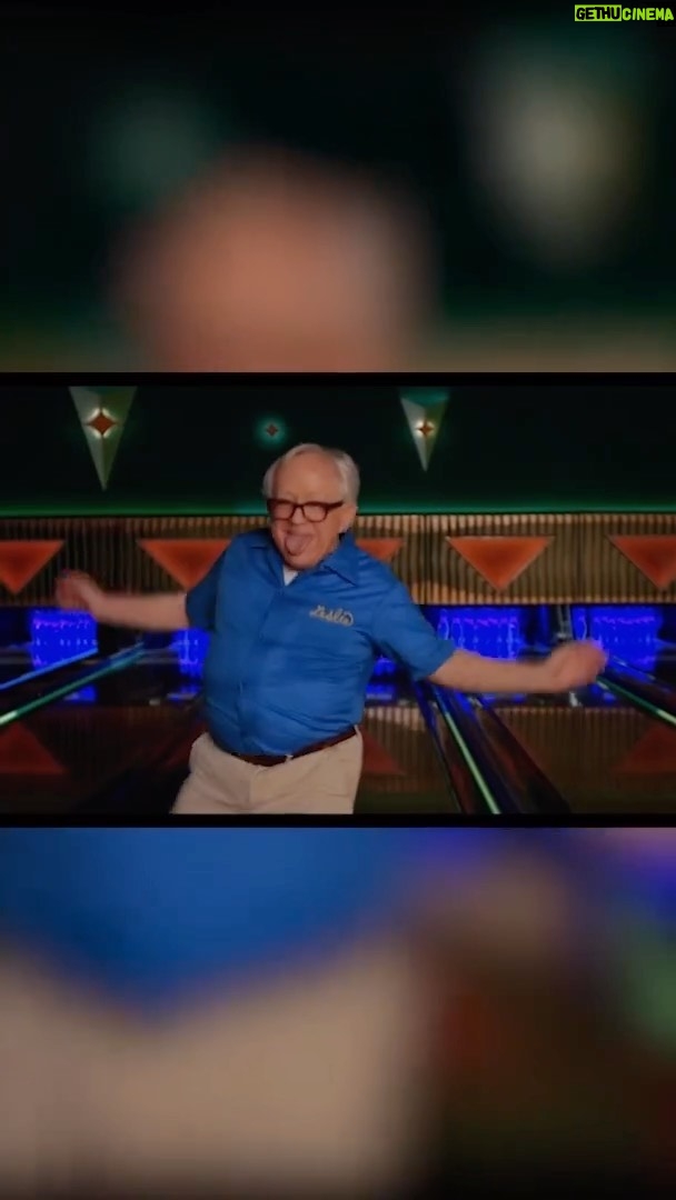 Leslie Jordan - 267.8K Likes - Out Now! As Leslie says, “kiss yo blues bye bye”. Surround yourself with friends and family and take a minute to love, laugh and dance. We hope you enjoy this song and dance as much as Leslie enjoyed making it. (Full video at link in bio).