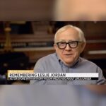 Leslie Jordan Instagram - Fellow hunker downers, we’re truly grateful for all the support these past few days. Leslie was all about love and light, and we’ve felt that from each and every one of you. On behalf of Leslie’s family and friends, we wanted to share his last interview with you. Thank you @cbsmornings @rebeccacastagna and especially @anthonymasoncbs for this beautiful piece. You can watch the whole thing at the link in bio.