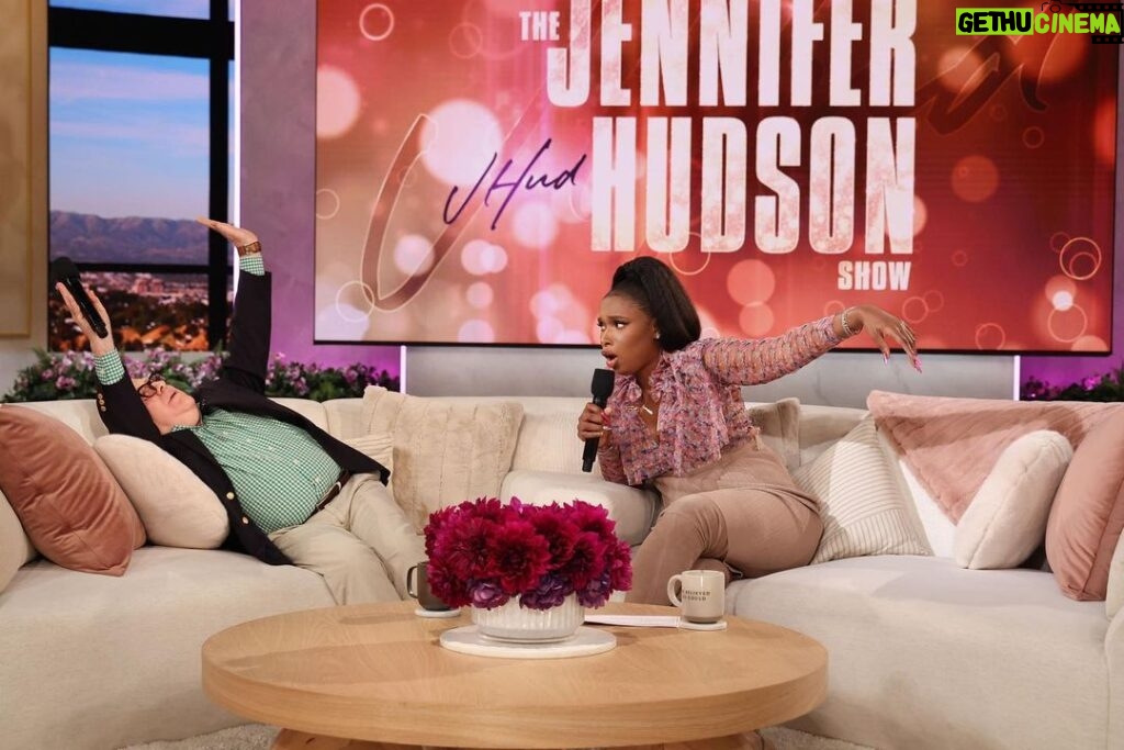 Leslie Jordan Instagram - Hey y’all, check me out on the @jenniferhudsonshow today. As they say, “check your local listings. Love ya @iamjhud