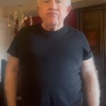 Leslie Jordan Instagram - Check out my abs of steel. Please don’t be jealous it was a lot of hard work.