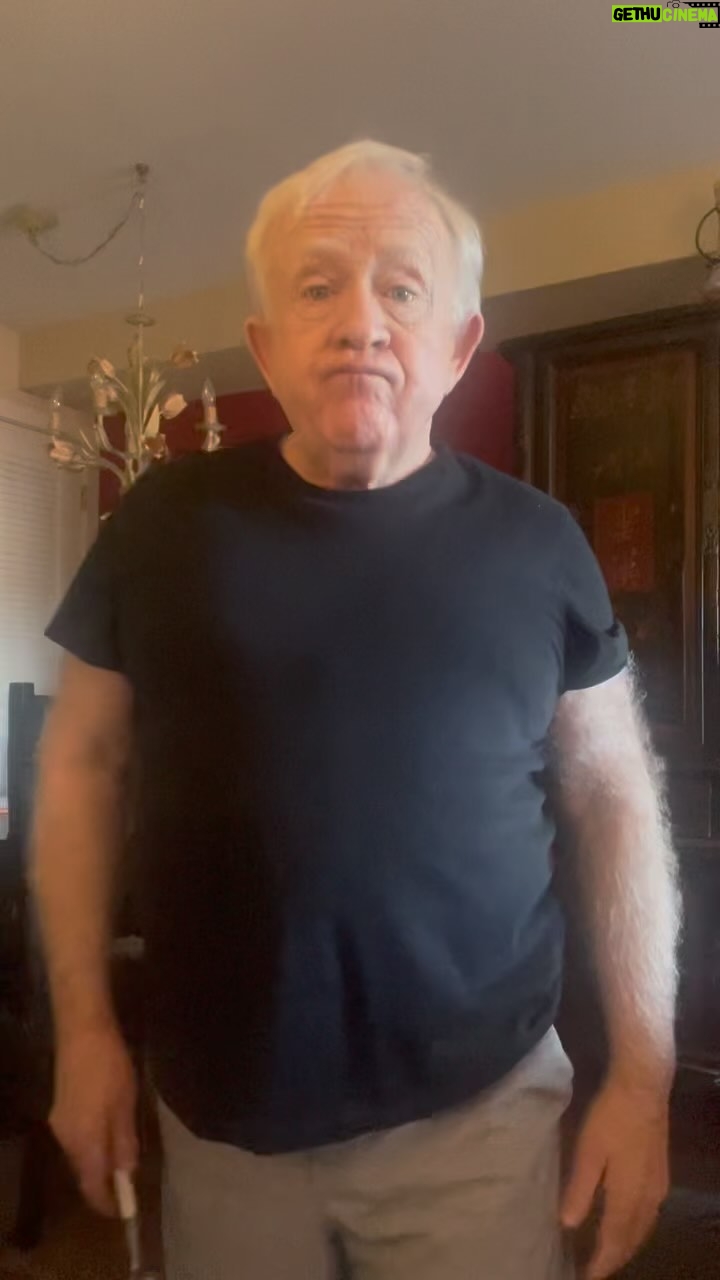 Leslie Jordan Instagram - Check out my abs of steel. Please don’t be jealous it was a lot of hard work.