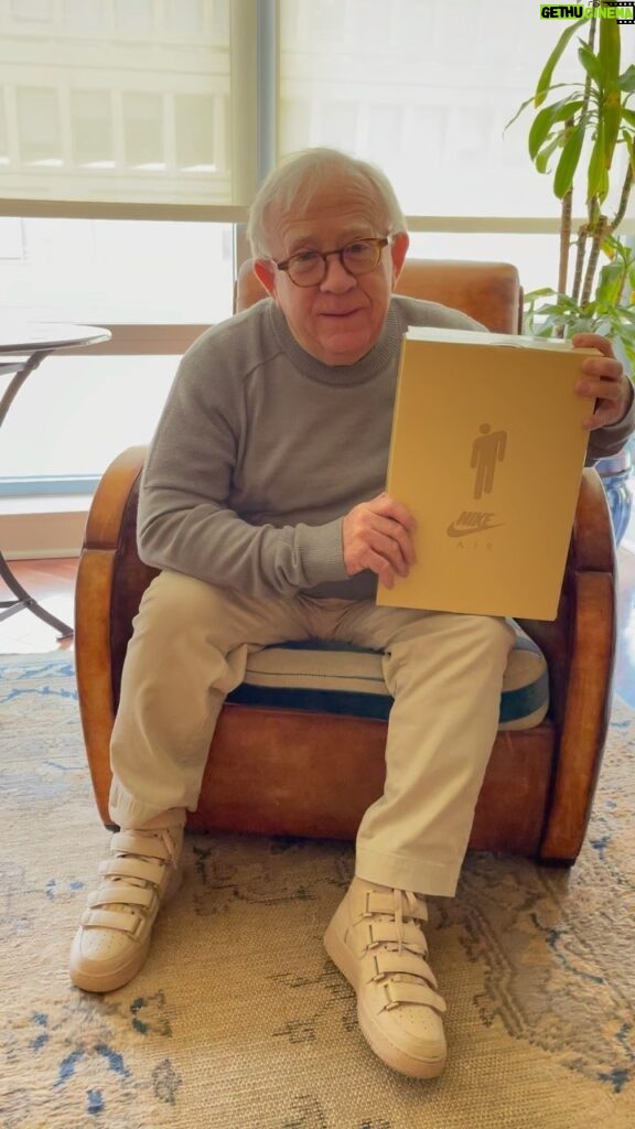 Leslie Jordan Instagram - Look what came in. Yeah, I’m bragging only cause I beat the kids at their own game….that thing called the internet. #billieeilish