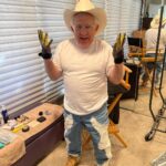 Leslie Jordan Instagram - Happy Labor Weekend, y’all. Leslie in 2022 working on a demolition project for a renovation he gifted to his dear friends. Seen on @propertybrothers