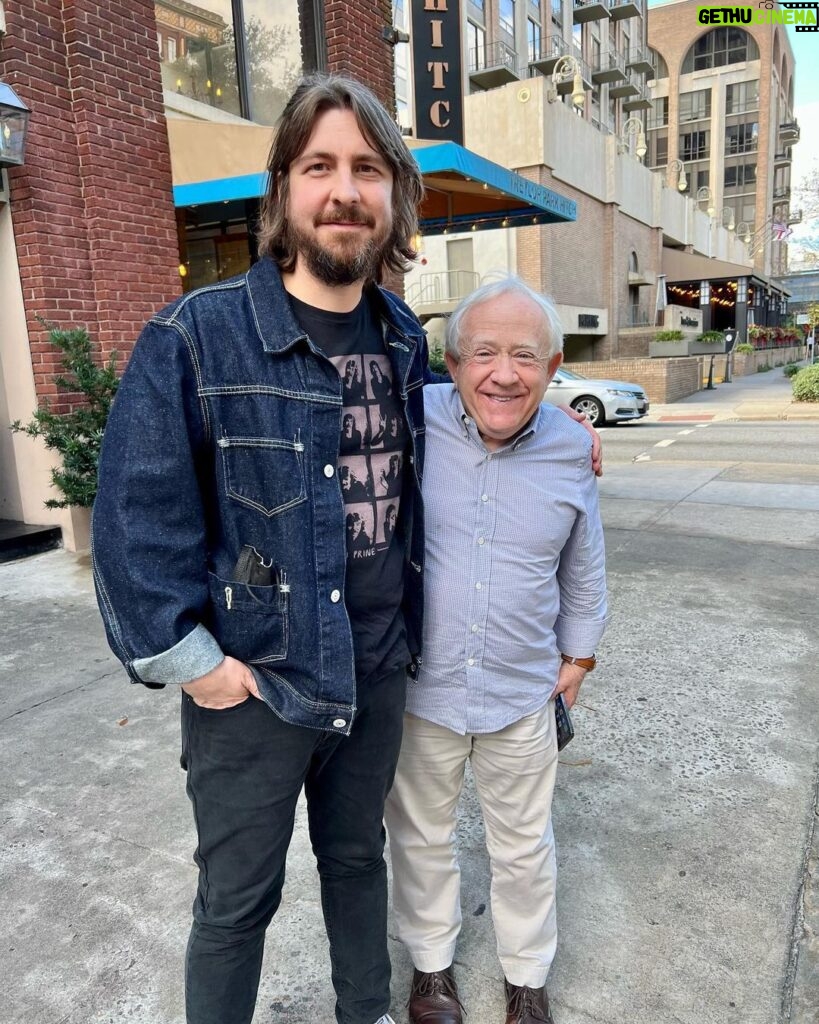 Leslie Jordan Instagram - I was honored to have lunch with my dear friend @davecobb7. He is a little green in his music career so let’s cheer him on. He mentioned that he produced some “up and coming” 😂 artists like @chrisstapleton, @jasonisbell, @brandicarlile, @thehighwomen, #sturgillsimpson, @shooterjennings and many more. I really hope one of these artists make it BIG so my friend can continue to find work in a job he loves. 🤣🤣. Dave, do us all a favor — keep making music. Until next time, my friend.